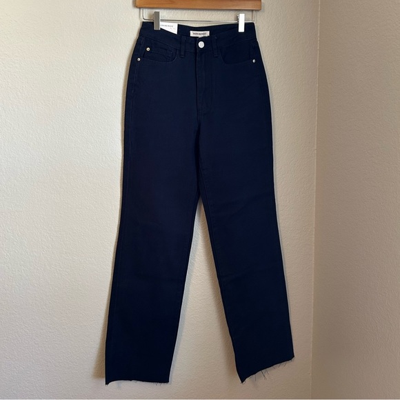 NWT, WeWoreWhat Women’s High Rise Dad Raw Hem Jeans in French Navy, Size 26 - Picture 2 of 12